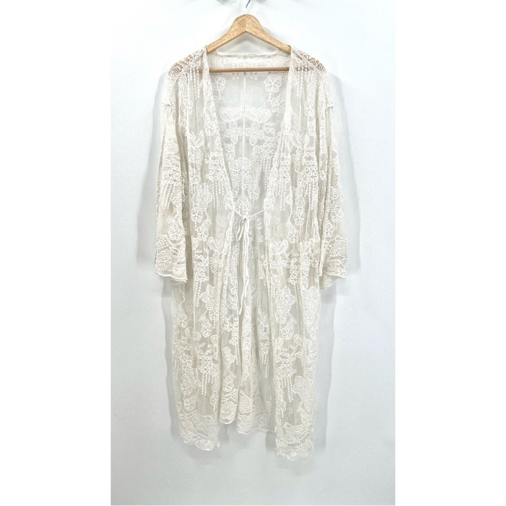 CUPSHE Woman's White Bell Sleeve Lace Kimono Long Line Cardigan Size OS